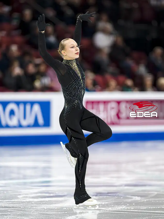 Ice Gallery Skates U.S.