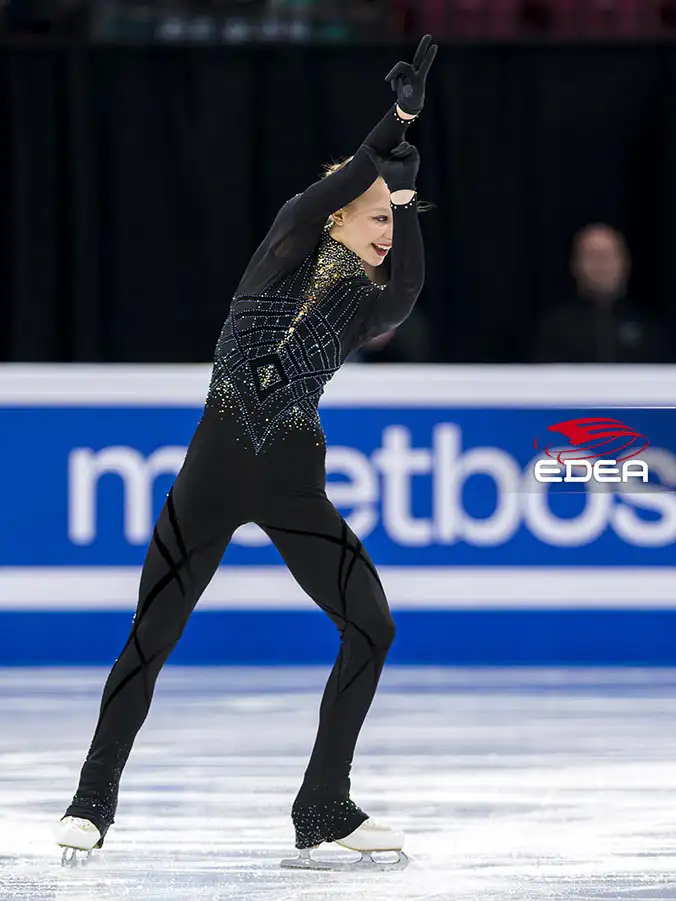 Ice Gallery Skates U.S.