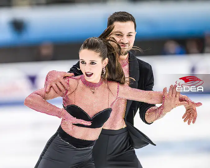 Ice Gallery Skates U.S.