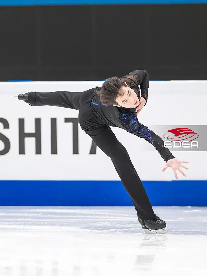 Ice Gallery Skates U.S.
