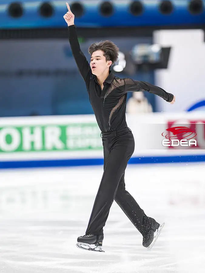 Ice Gallery Skates U.S.