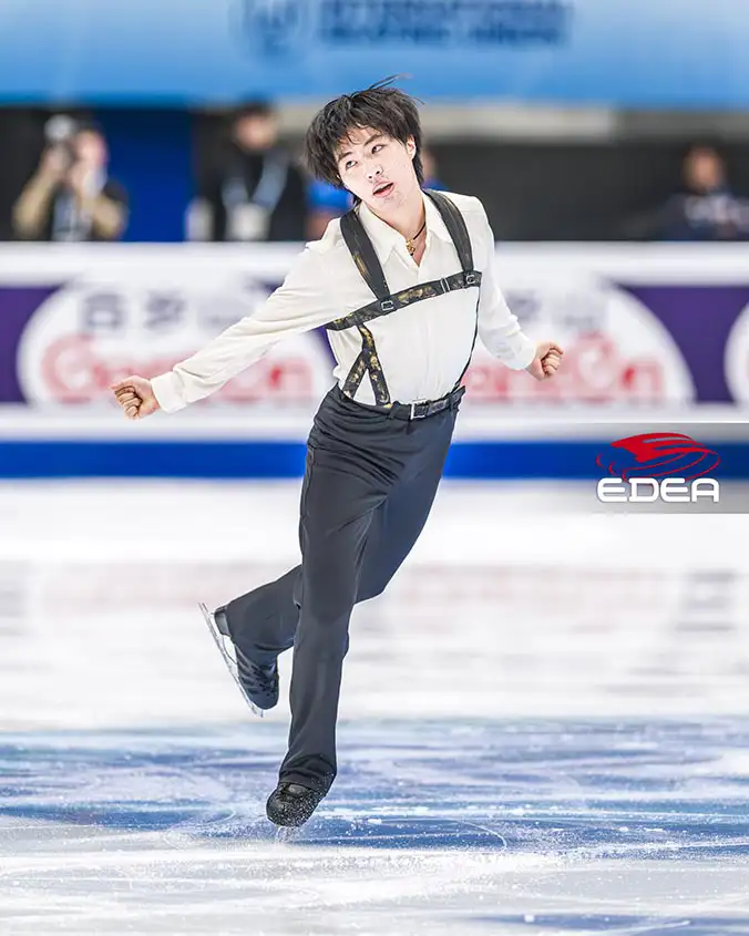 Ice Gallery Skates U.S.