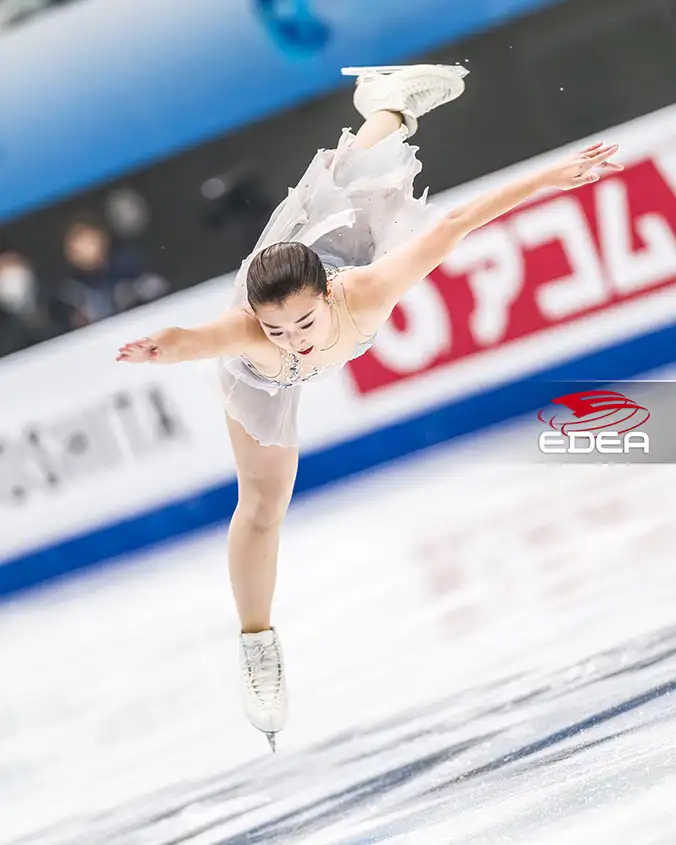 Ice Gallery Skates U.S.