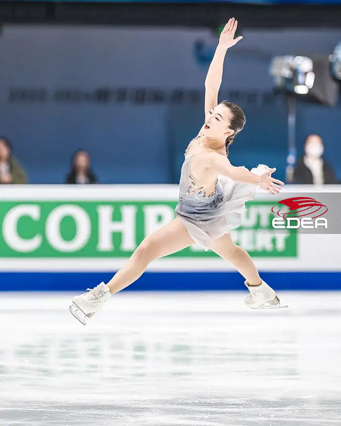 Ice Gallery Skates U.S.