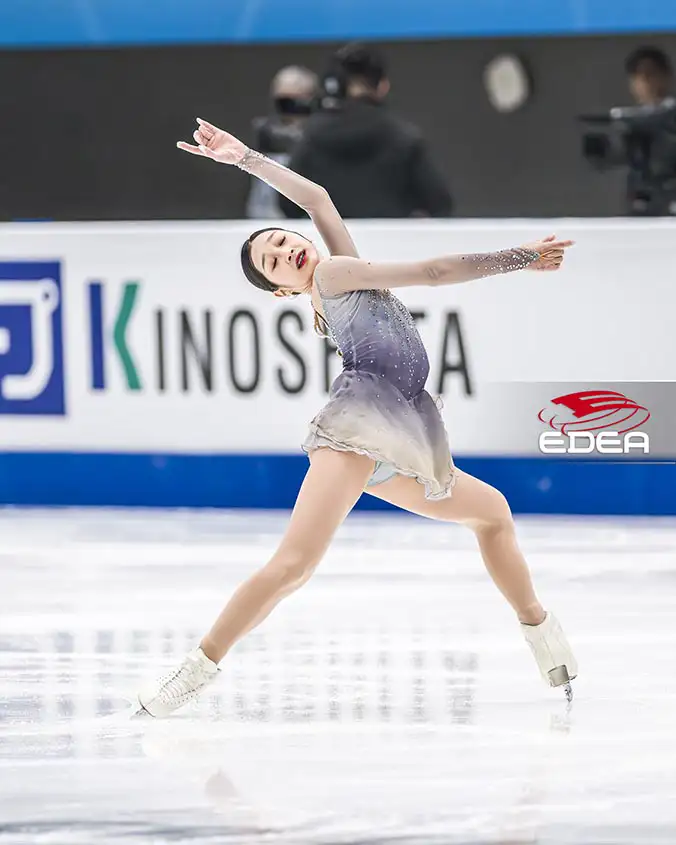 Ice Gallery Skates U.S.