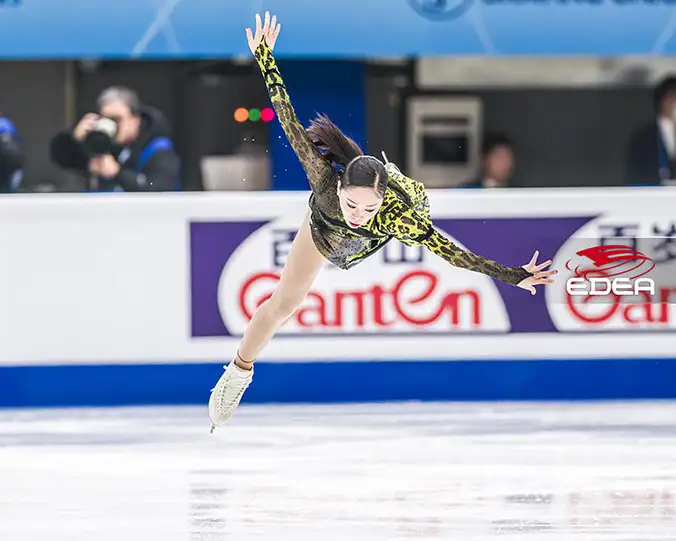 Ice Gallery Skates U.S.