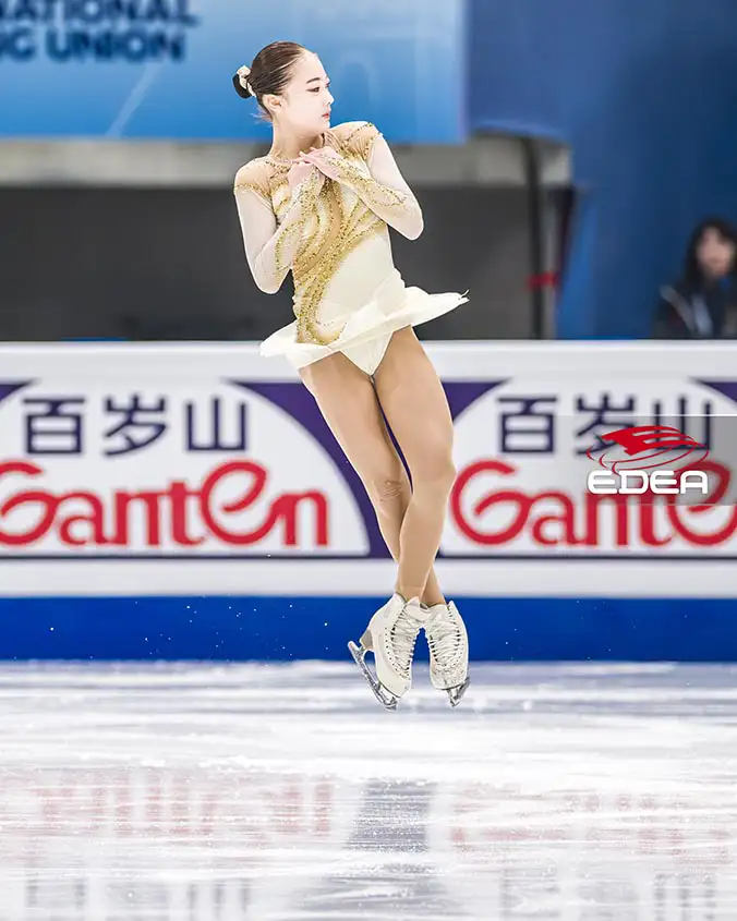 Ice Gallery Skates U.S.