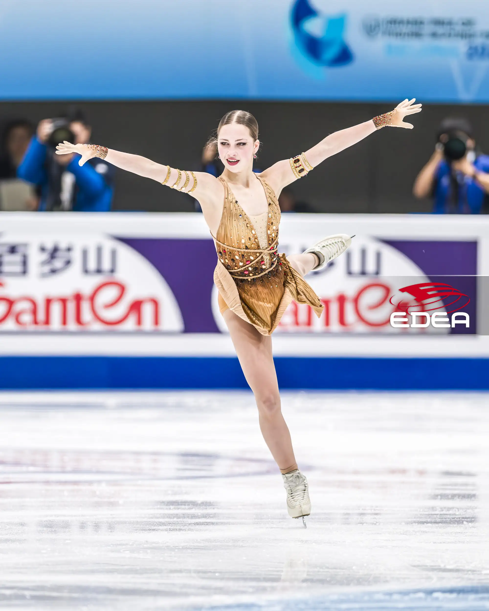 Ice Gallery Skates U.S.