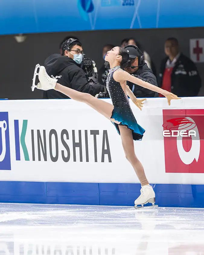 Ice Gallery Skates U.S.