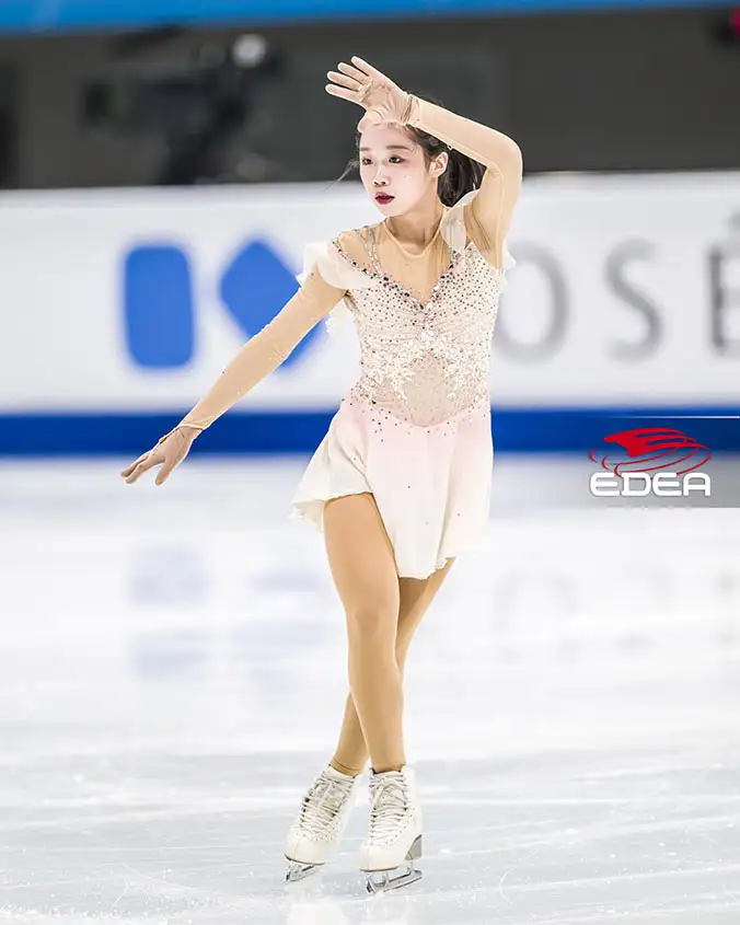 Ice Gallery Skates U.S.