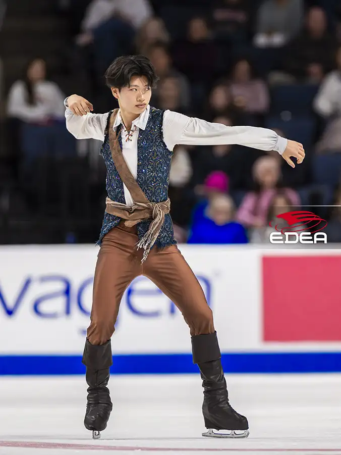 Ice Gallery Skates U.S.