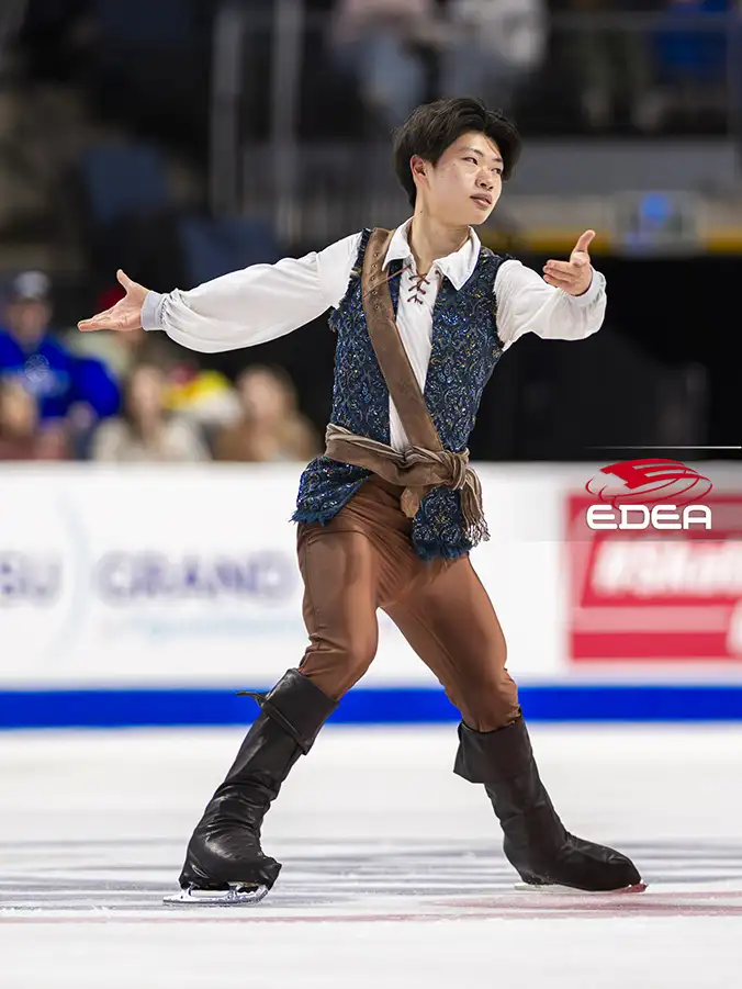 Ice Gallery Skates U.S.