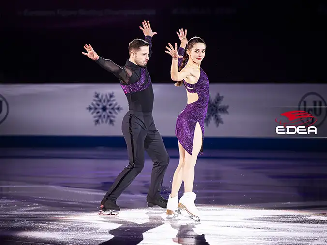 Ice Gallery Skates U.S.