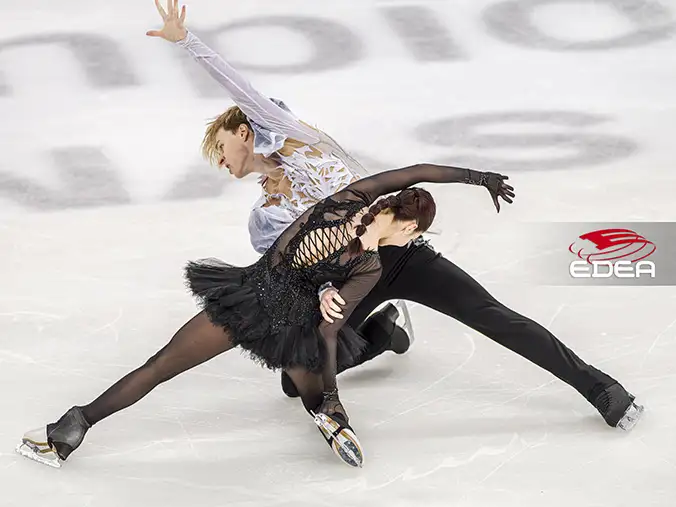 Ice Gallery Skates U.S.