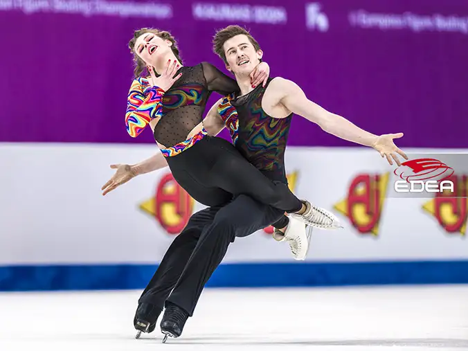 Ice Gallery Skates U.S.