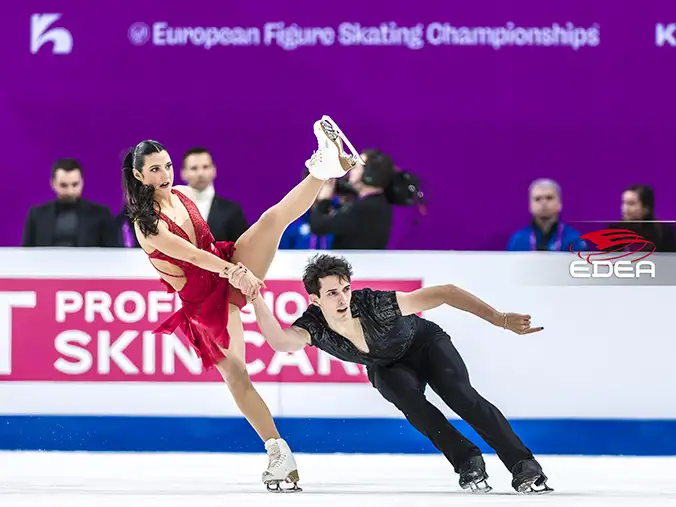 Ice Gallery Skates U.S.