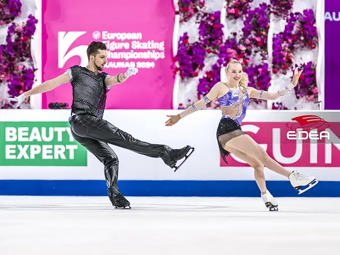 Ice Gallery Skates U.S.