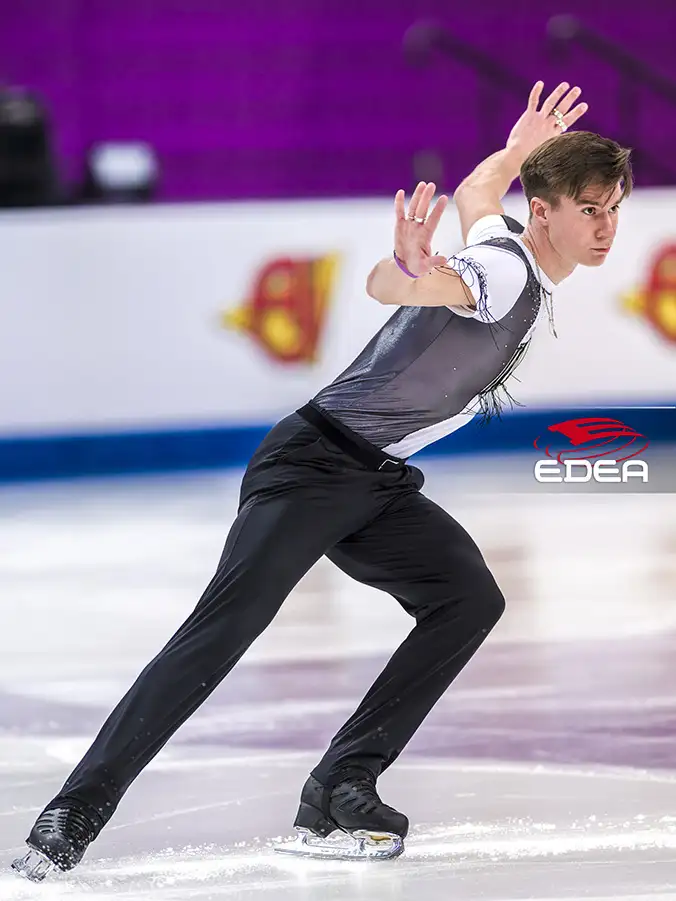 Ice Gallery Skates U.S.