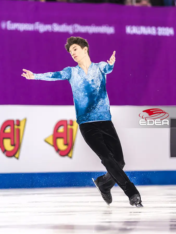 Ice Gallery Skates U.S.