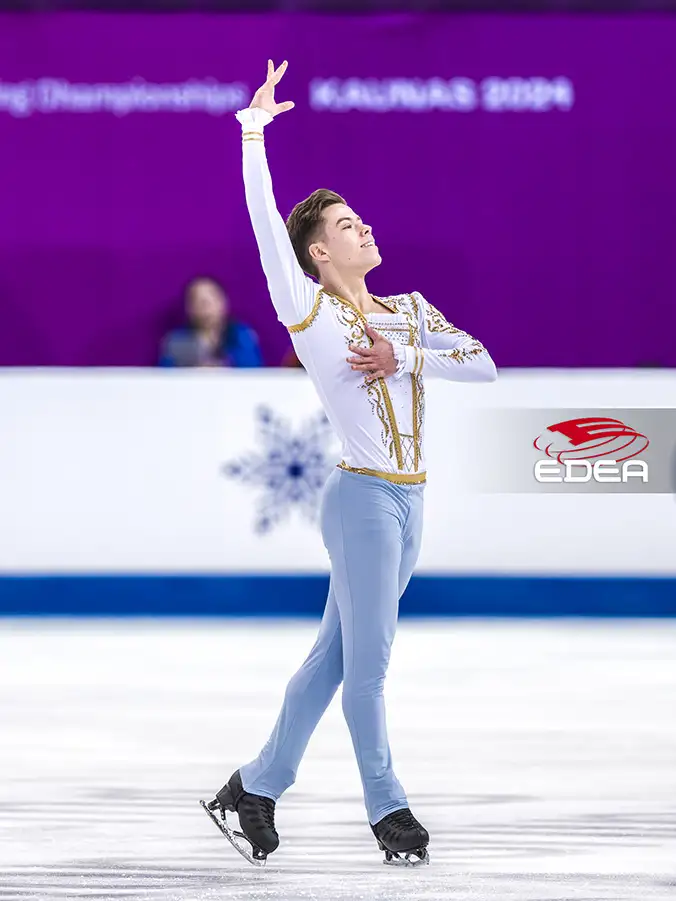 Ice Gallery Skates U.S.