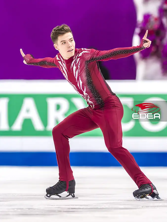 Ice Gallery Skates U.S.