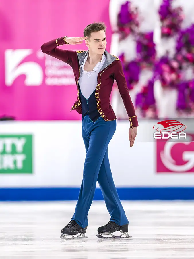 Ice Gallery Skates U.S.