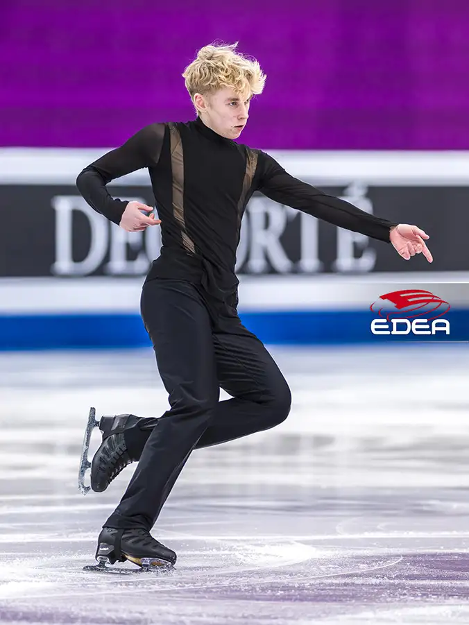 Ice Gallery Skates U.S.
