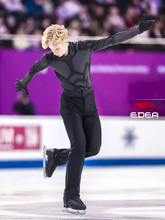 Ice Gallery Skates U.S.