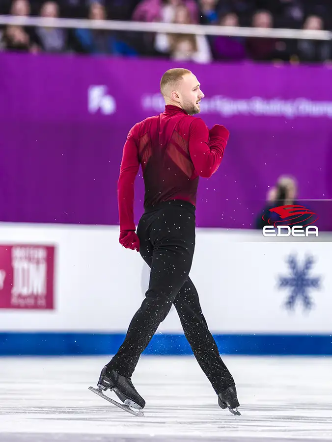 Ice Gallery Skates U.S.