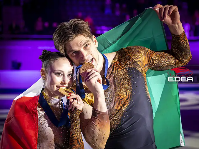 Ice Gallery Skates U.S.
