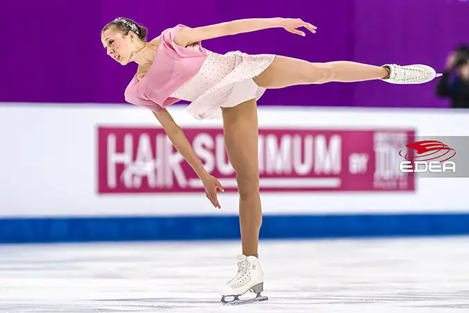 Ice Gallery Skates U.S.