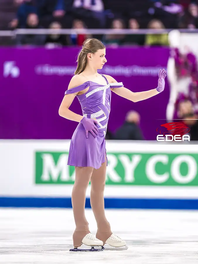 Ice Gallery Skates U.S.