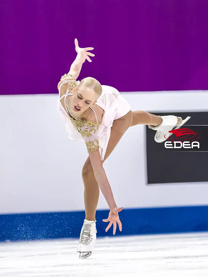 Ice Gallery Skates U.S.