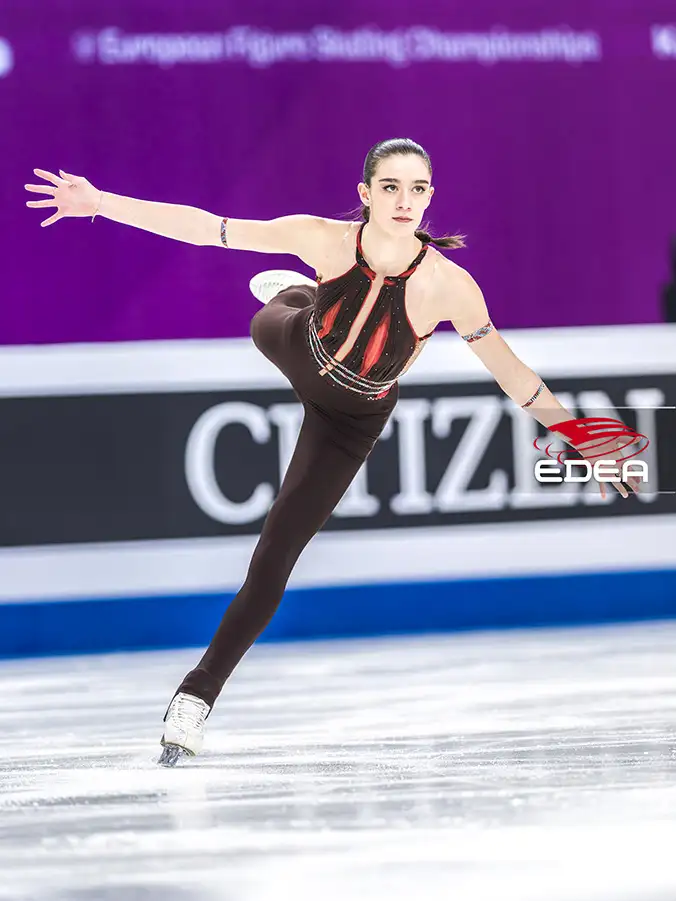 Ice Gallery Skates U.S.