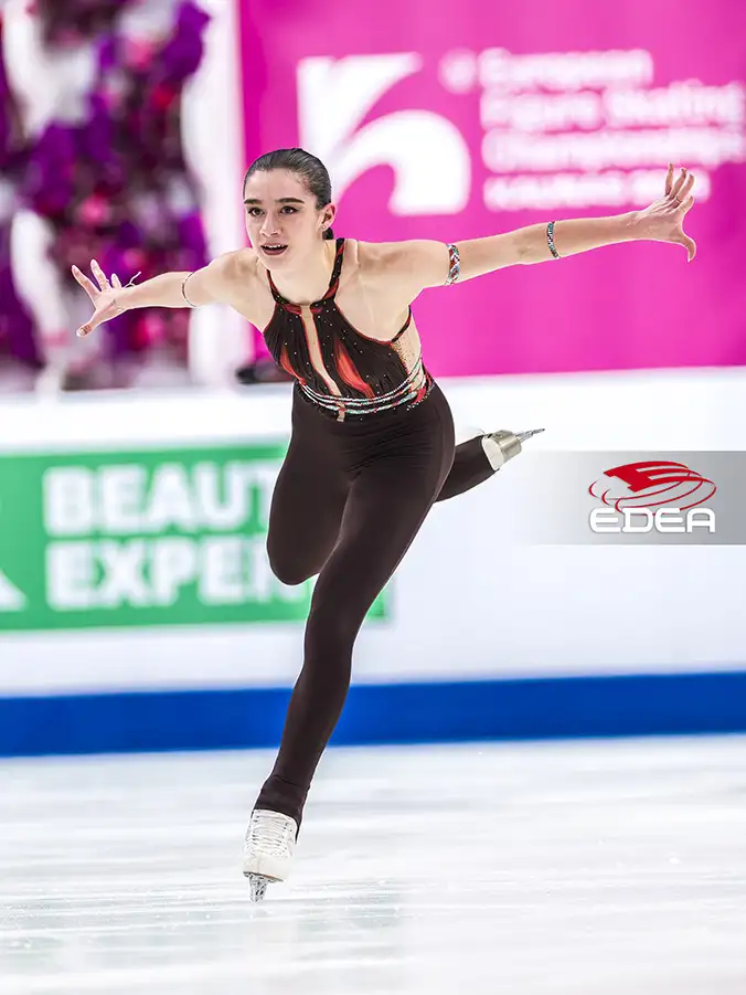 Ice Gallery Skates U.S.