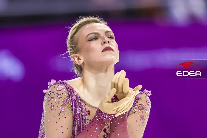 Ice Gallery Skates U.S.