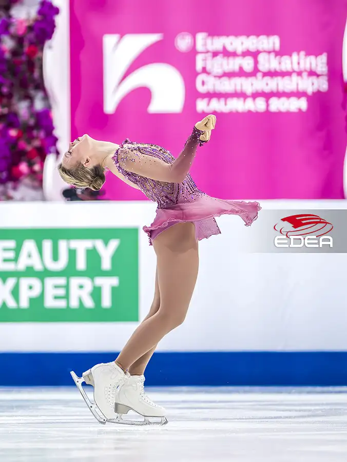 Ice Gallery Skates U.S.