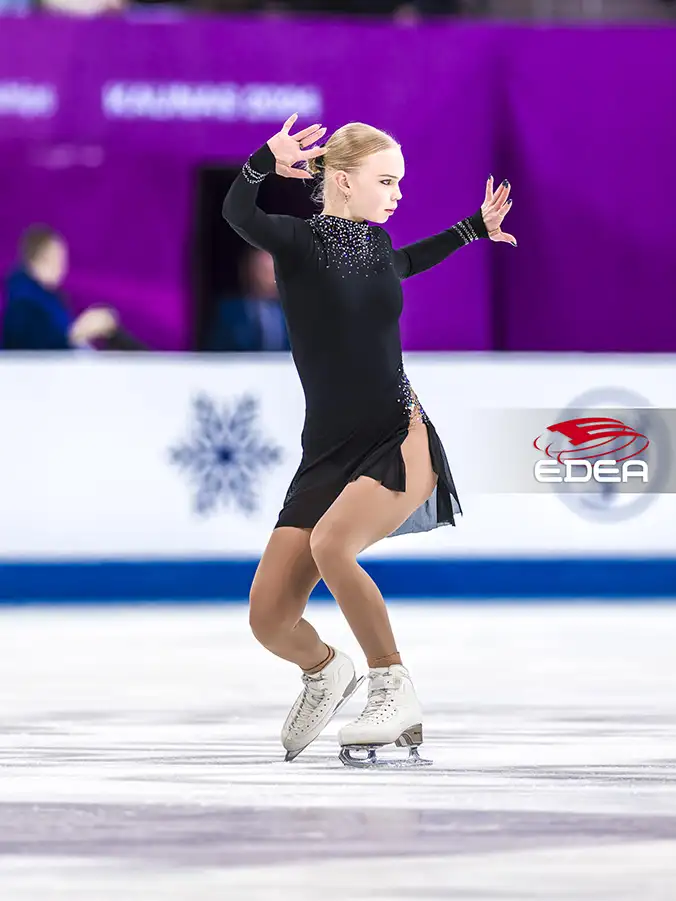 Ice Gallery Skates U.S.