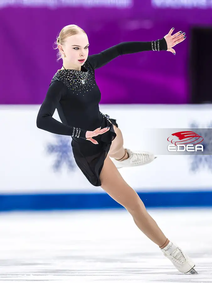 Ice Gallery Skates U.S.