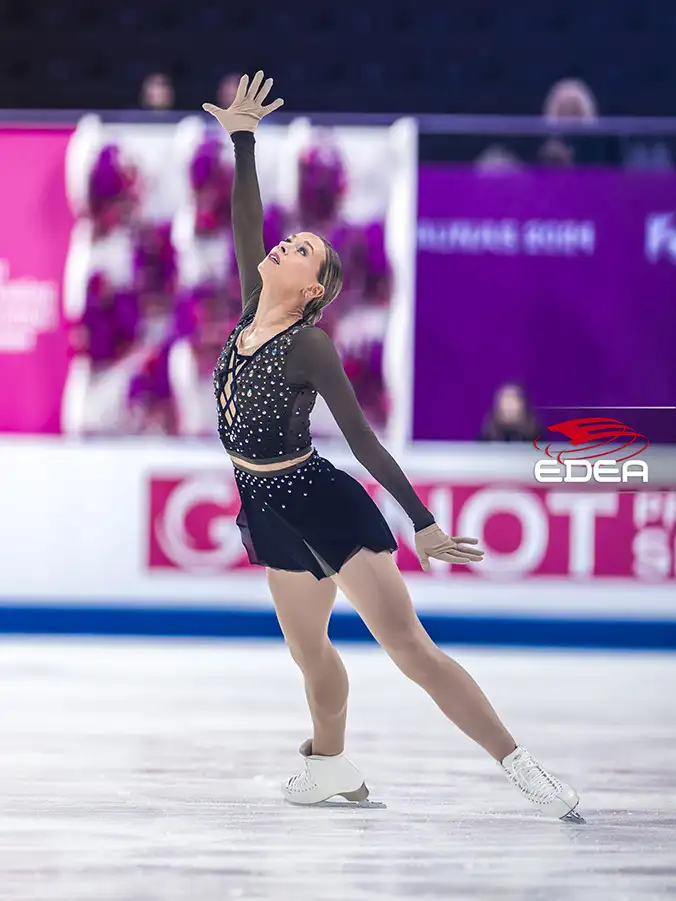 Ice Gallery Skates U.S.