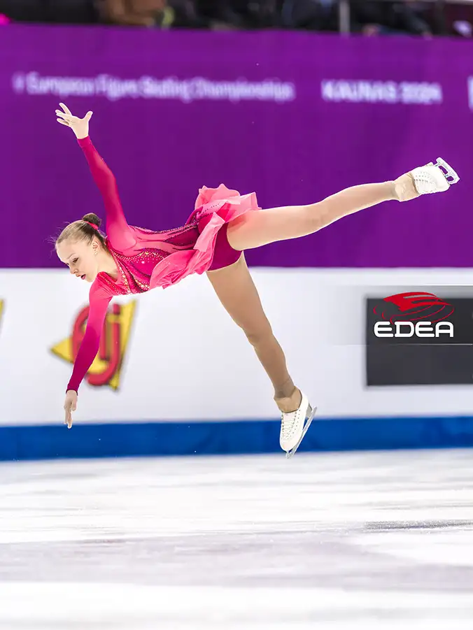 Ice Gallery Skates U.S.