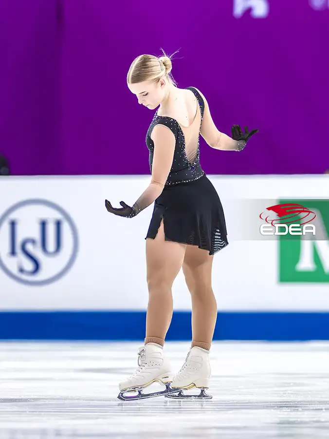 Ice Gallery Skates U.S.