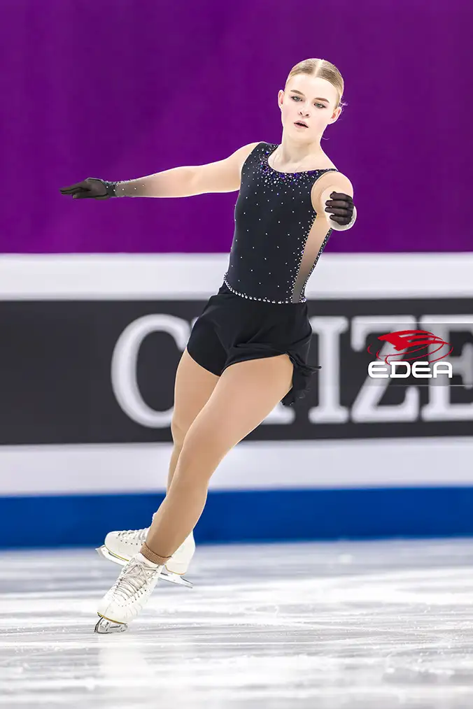 Ice Gallery Skates U.S.