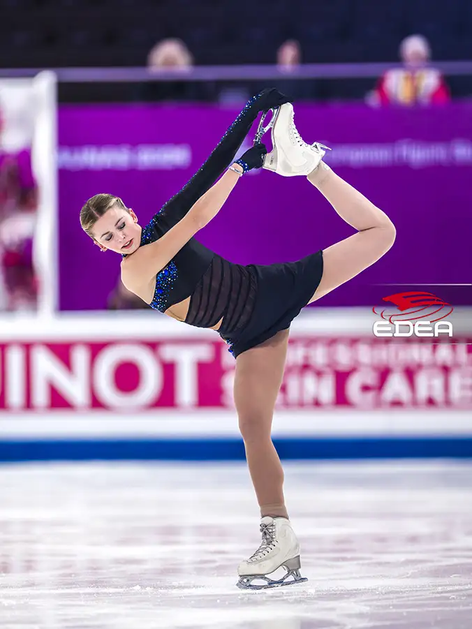 Ice Gallery Skates U.S.