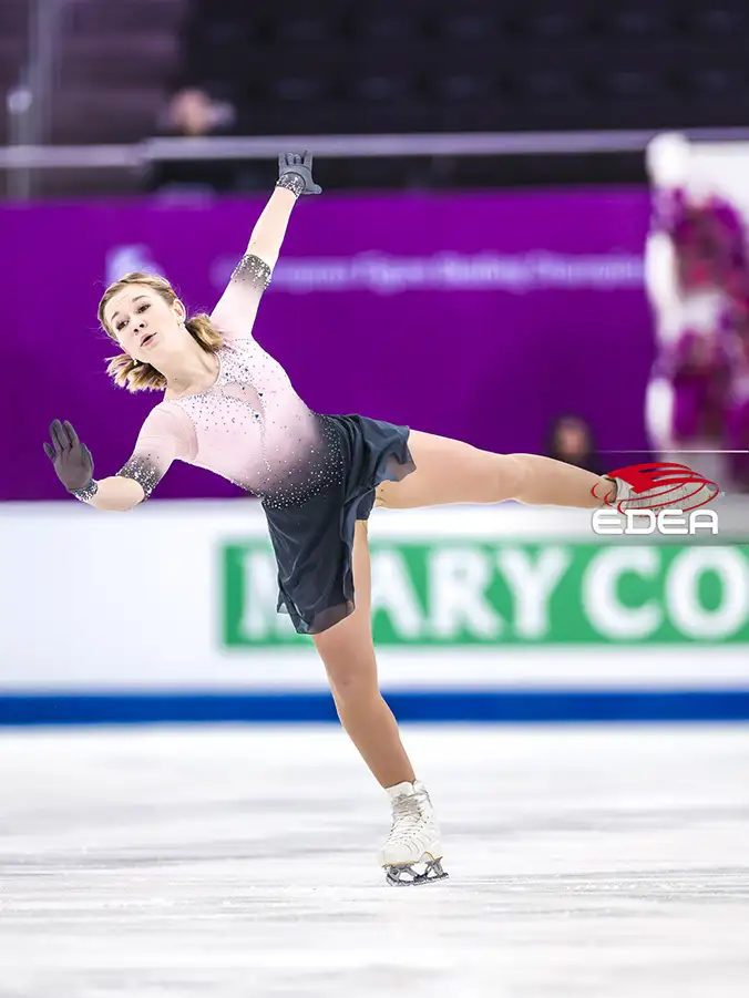 Ice Gallery Skates U.S.