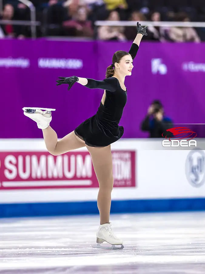 Ice Gallery Skates U.S.