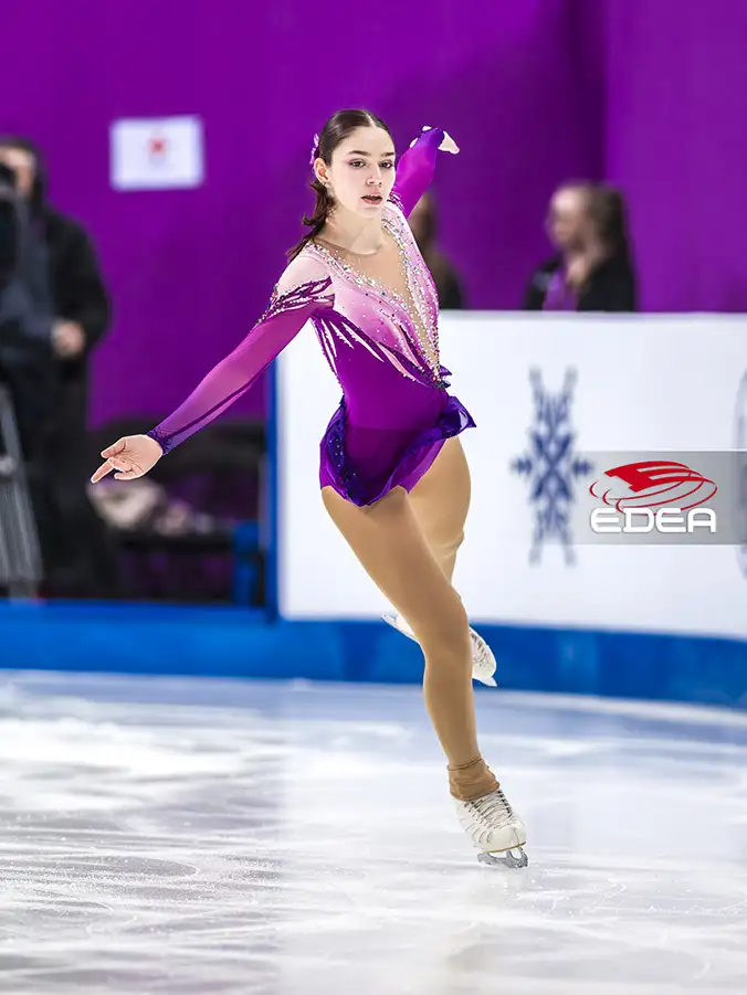 Ice Gallery Skates U.S.