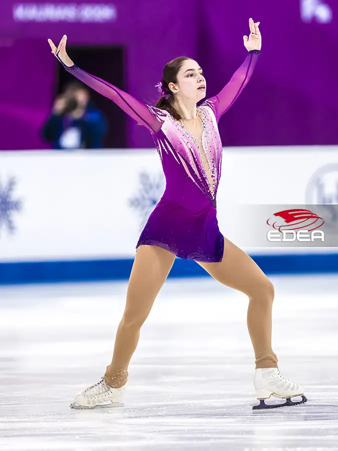 Ice Gallery Skates U.S.