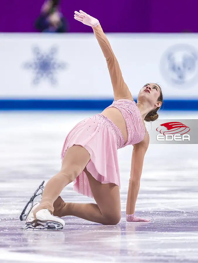 Ice Gallery Skates U.S.