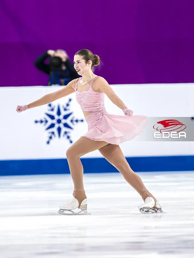Ice Gallery Skates U.S.